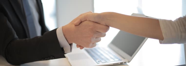 Bewerbung als Werkstudent: Tipps, Aufbau & Vorlagen - Bild